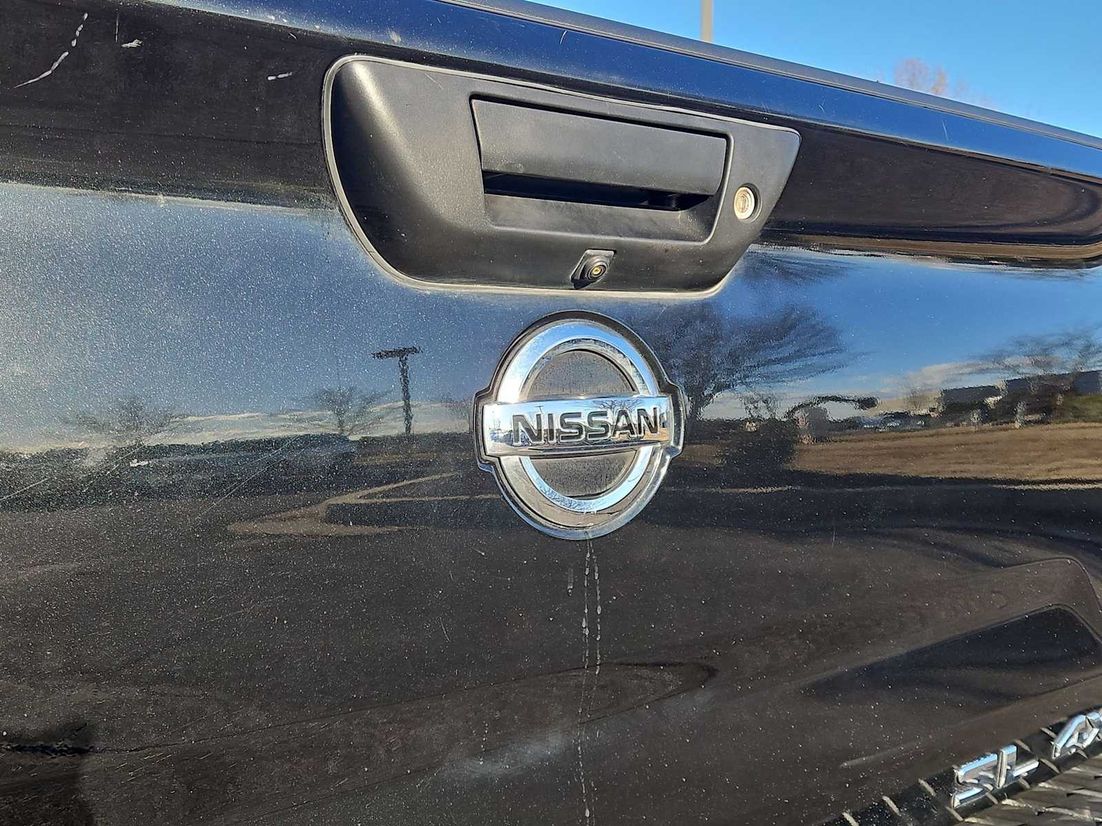 Thumbnail: 2017 Nissan Titan - 12