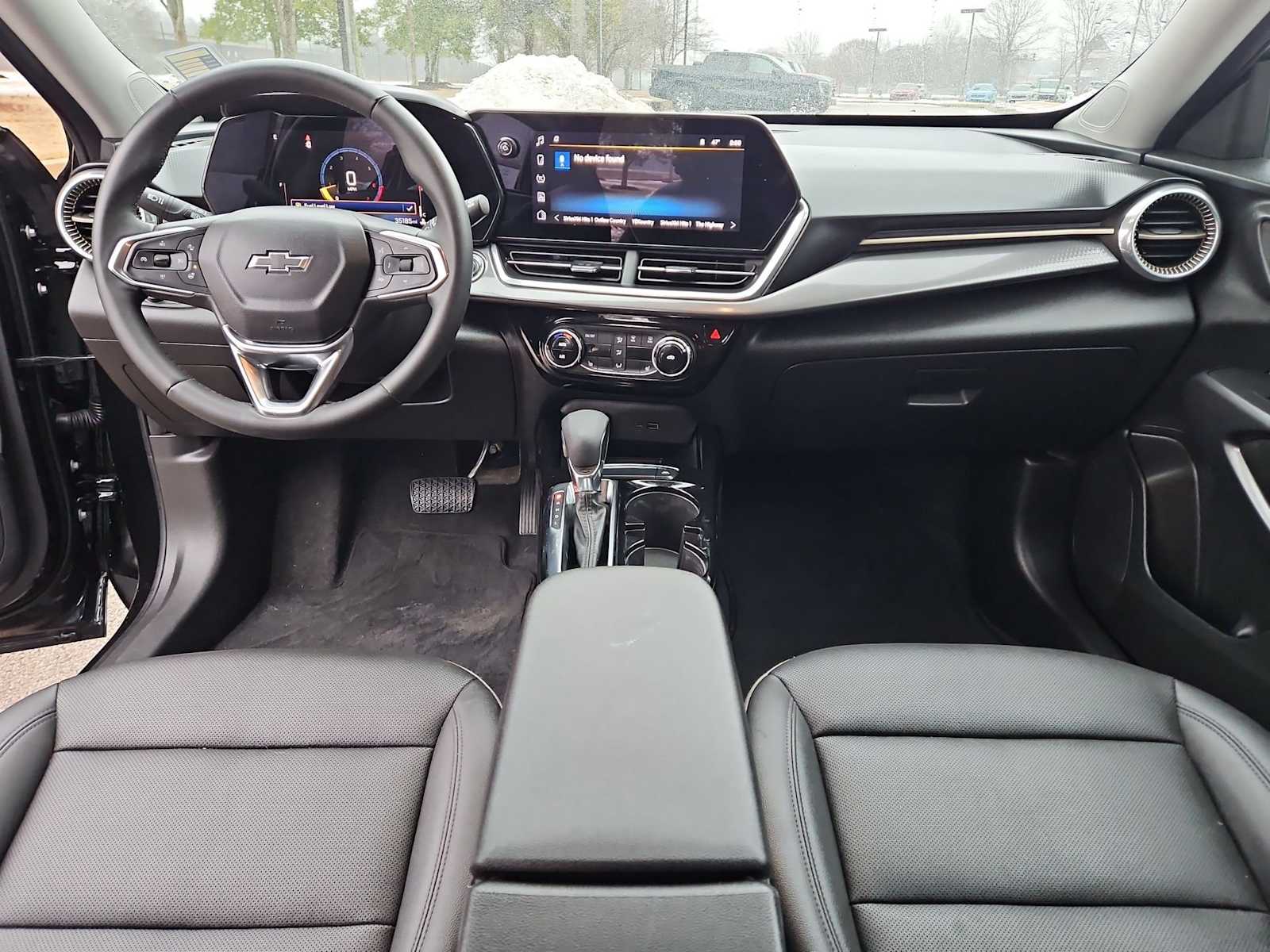 Thumbnail: 2024 Chevrolet Trax - 16