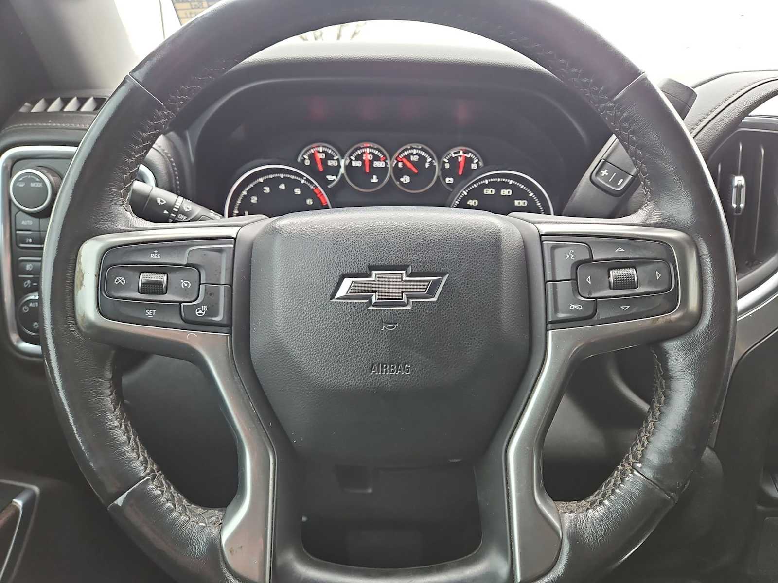 Thumbnail: 2021 Chevrolet Silverado 1500 - 23