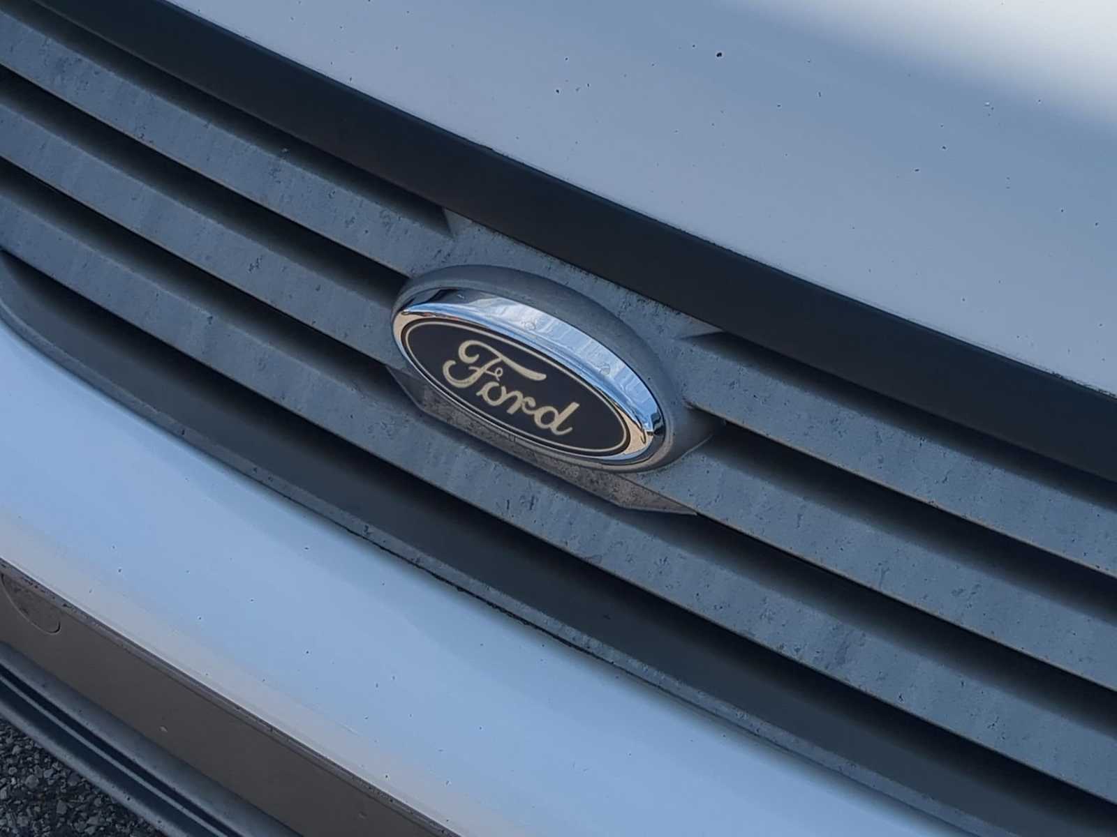 Thumbnail: 2012 Ford Transit Series - 11