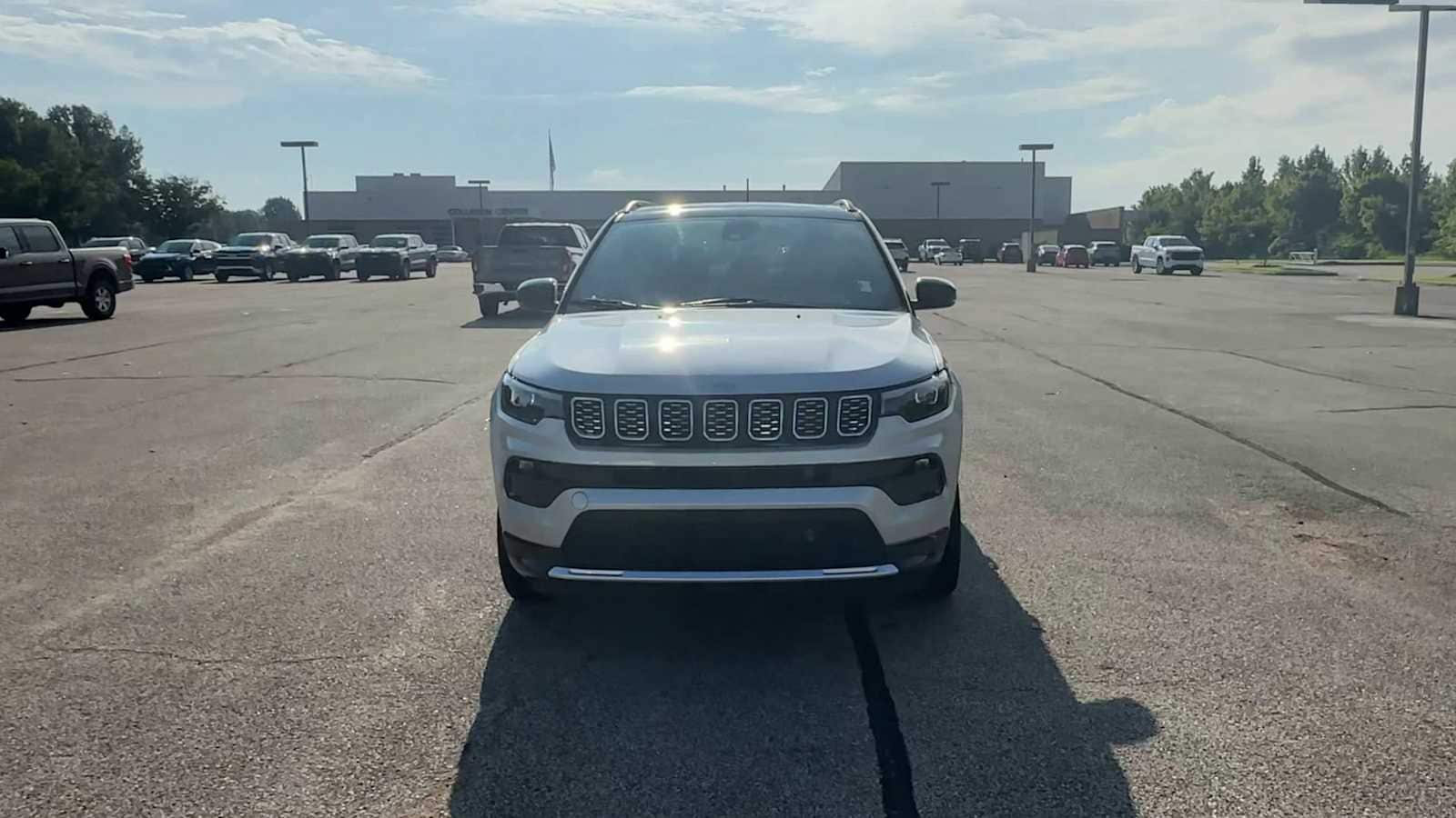 Thumbnail: 2025 Jeep Compass - 3