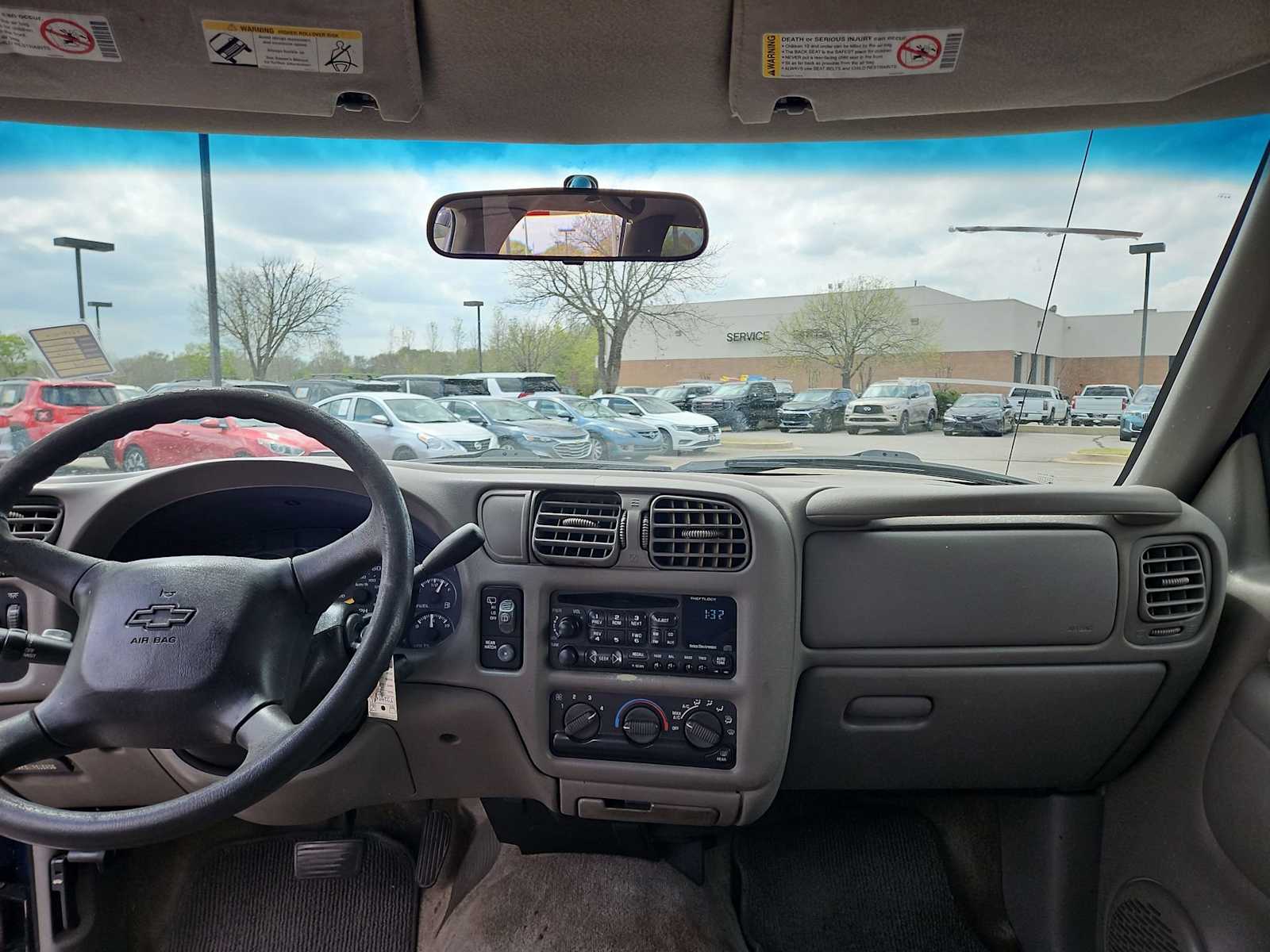 Thumbnail: 2000 Chevrolet Blazer - 27