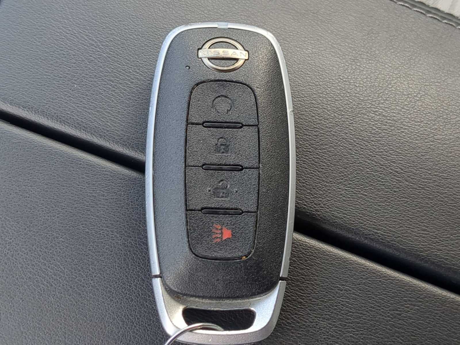 Thumbnail: 2023 Nissan Rogue - 34