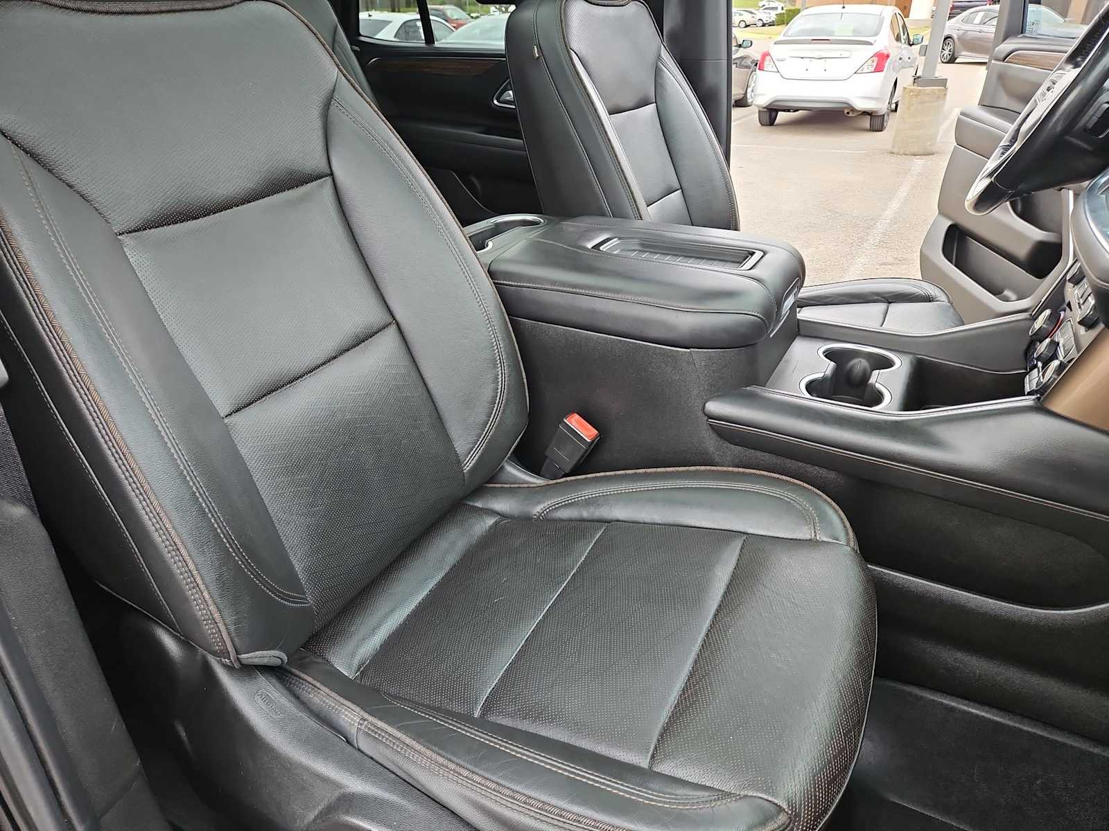 Thumbnail: 2021 Chevrolet Tahoe - 24