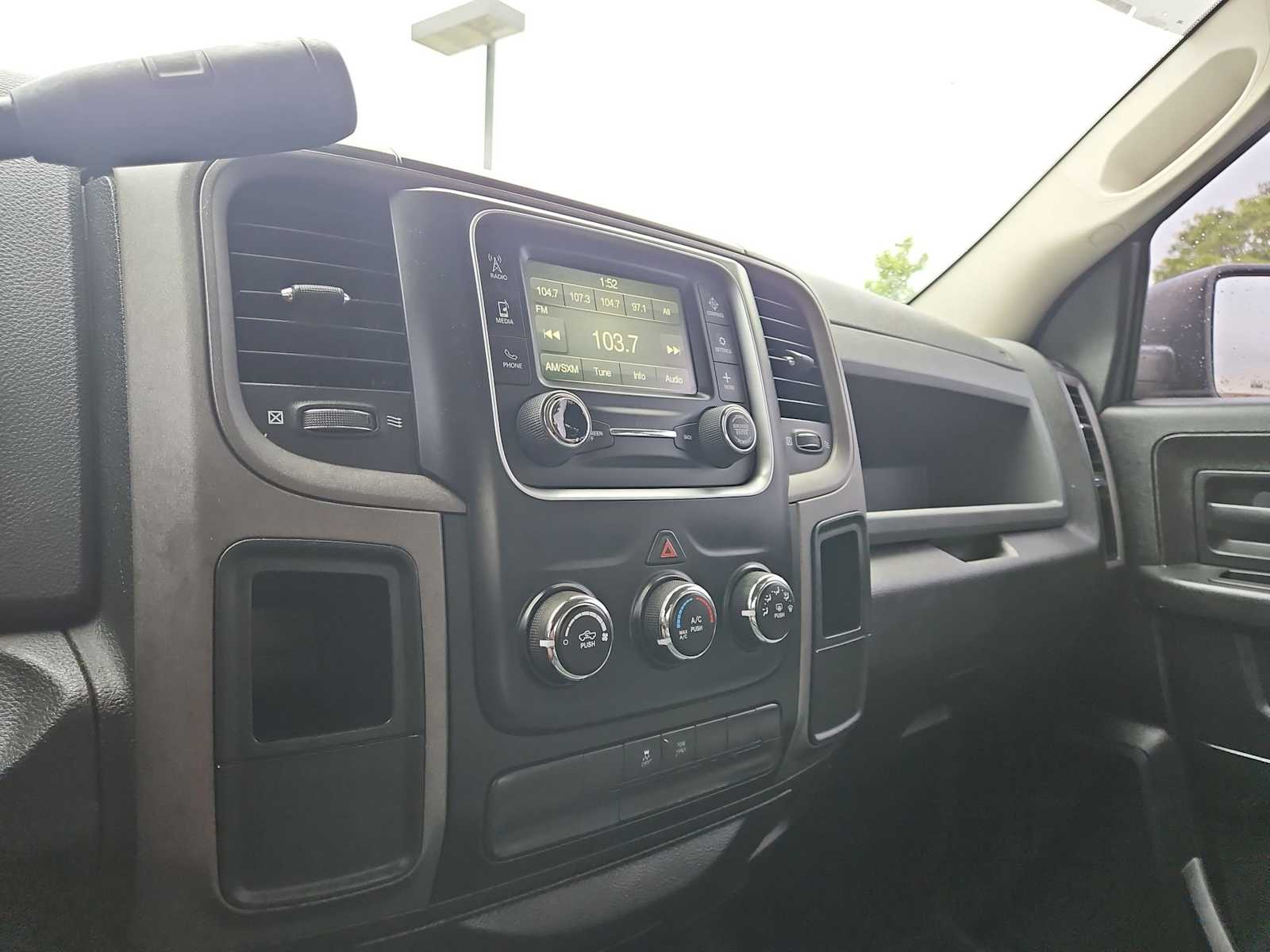 Thumbnail: 2014 RAM 1500 - 43