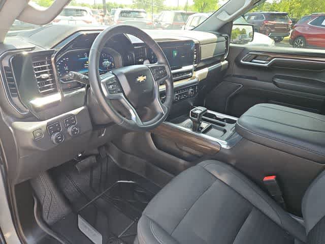 Thumbnail: 2023 Chevrolet Silverado 1500 - 18