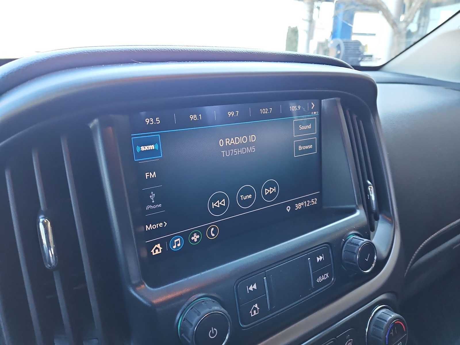 Thumbnail: 2021 GMC Canyon - 30