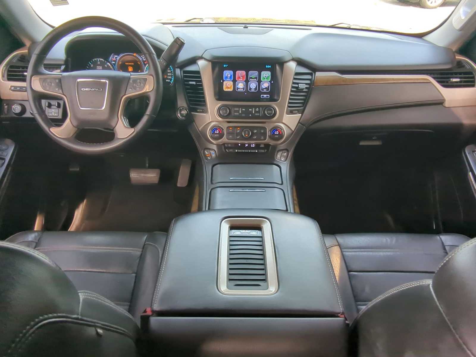2017 GMC Yukon XL Denali 15