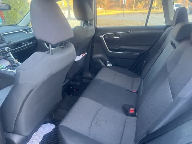 Thumbnail: 2020 Toyota RAV4 - 7