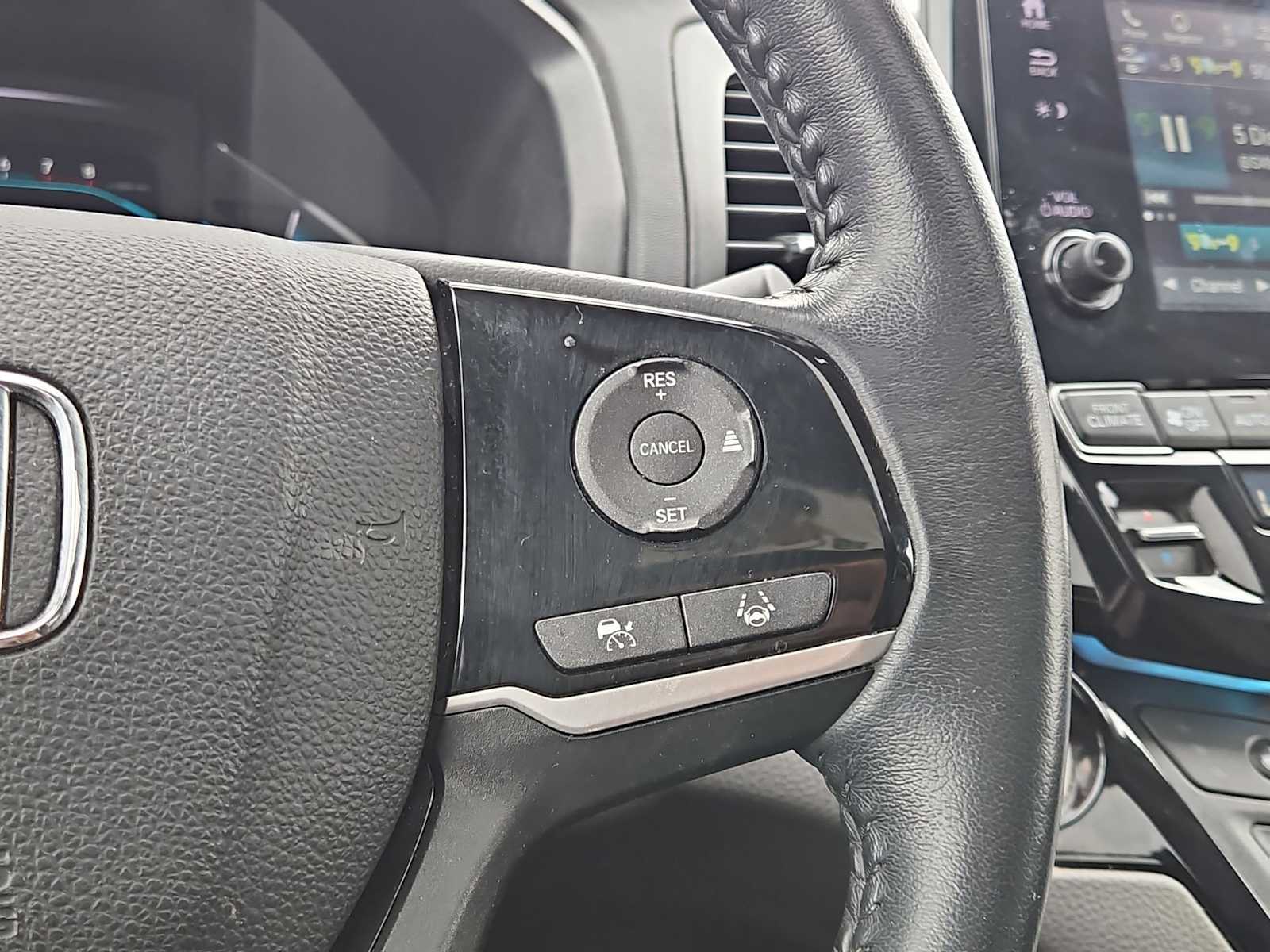 Thumbnail: 2022 Honda Odyssey - 26