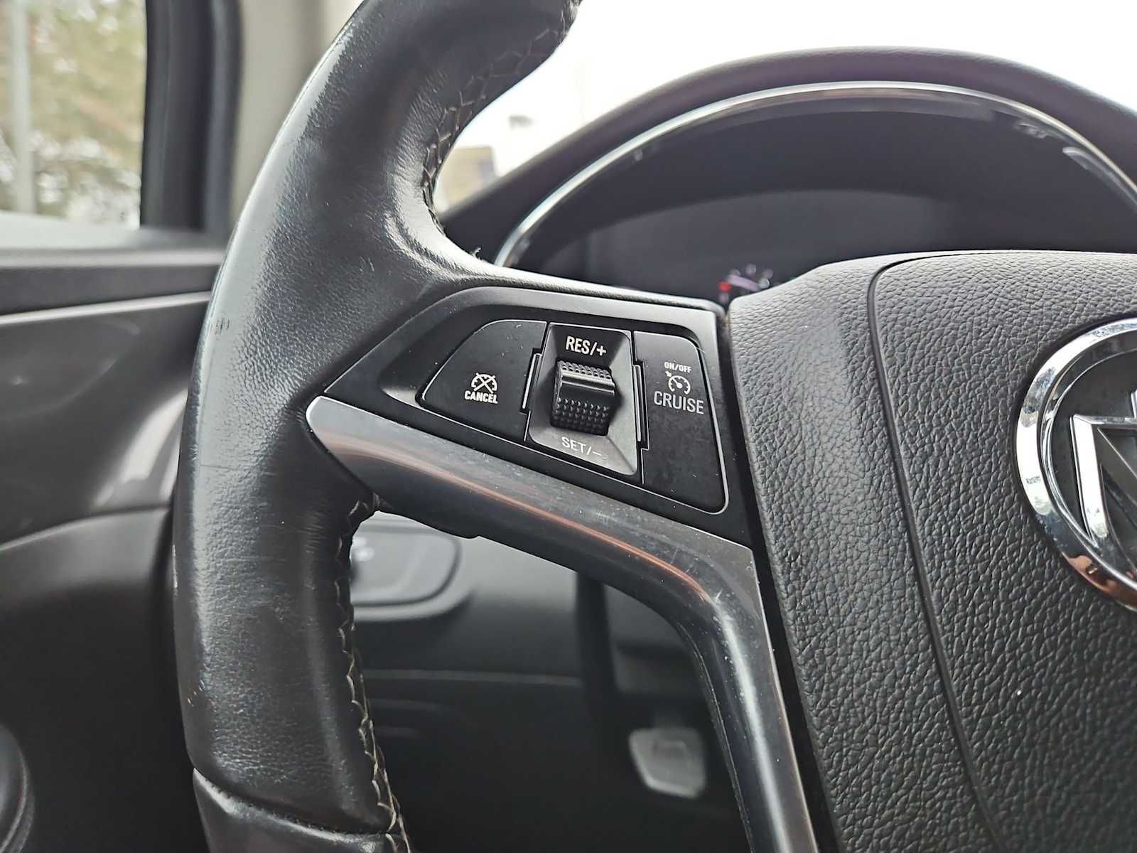 Thumbnail: 2020 Buick Encore - 23