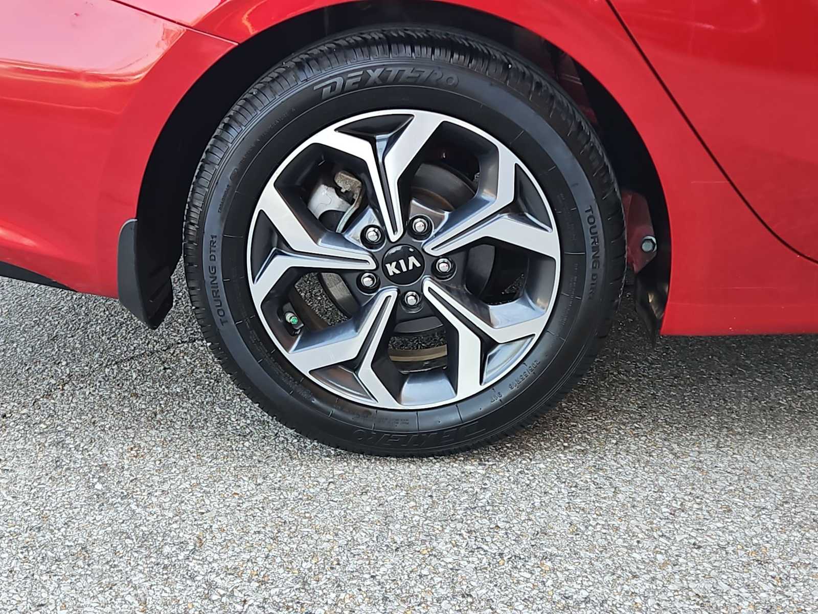 Thumbnail: 2019 Kia Forte - 14