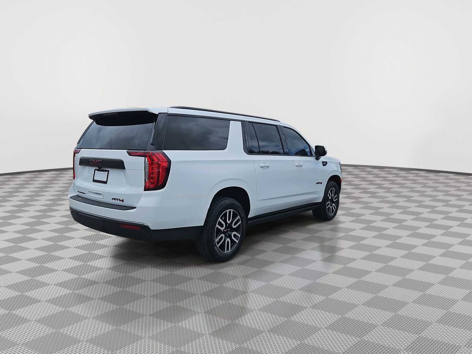 Thumbnail: 2023 GMC Yukon XL - 8