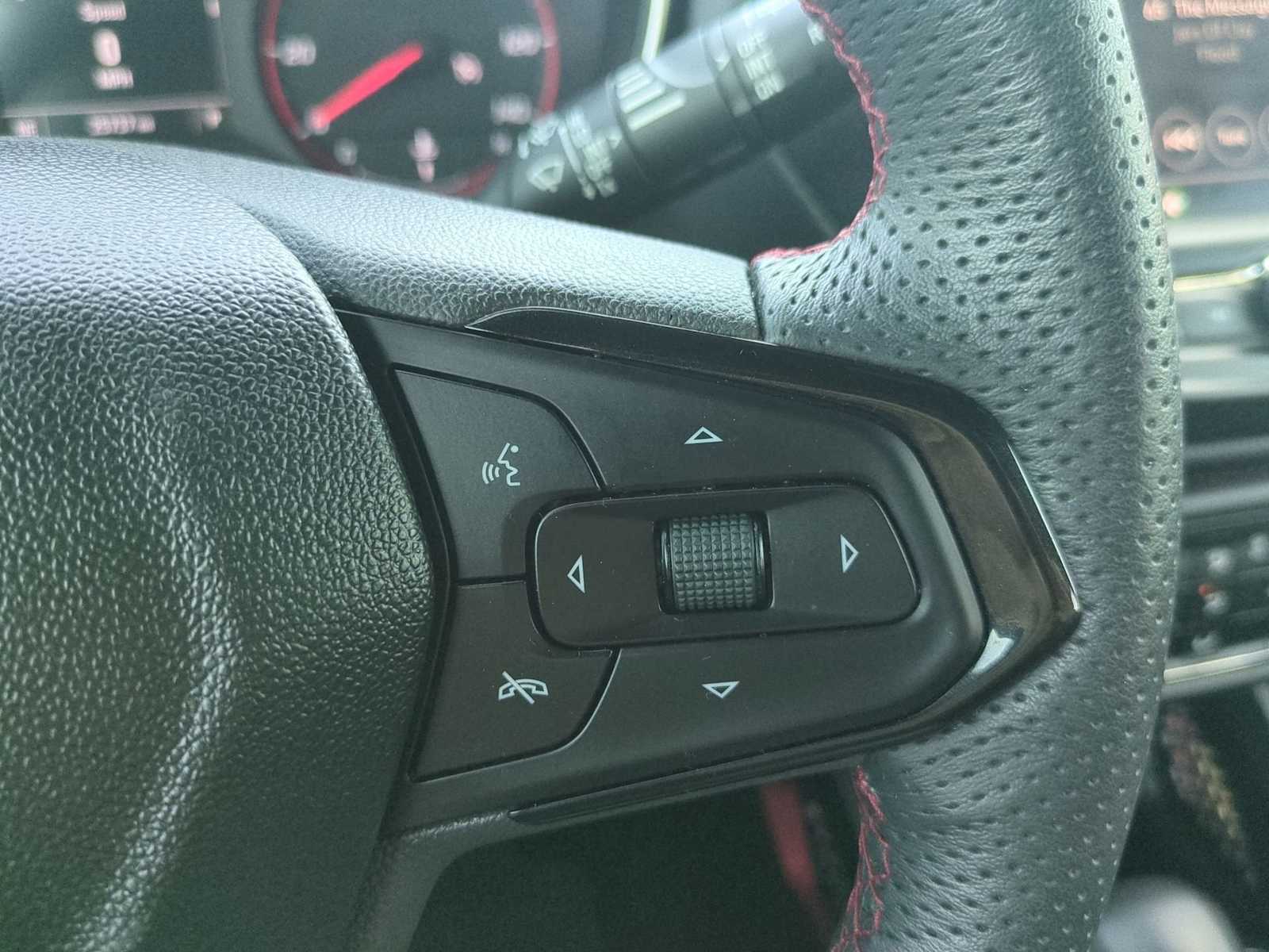 Thumbnail: 2022 Chevrolet TrailBlazer - 24