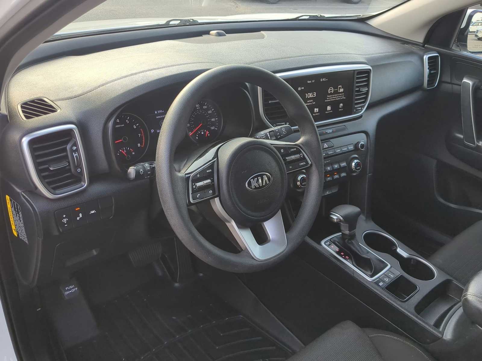 Thumbnail: 2022 Kia Sportage - 10