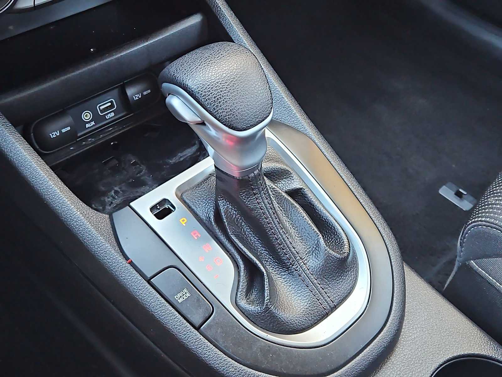 Thumbnail: 2021 Kia Forte - 32