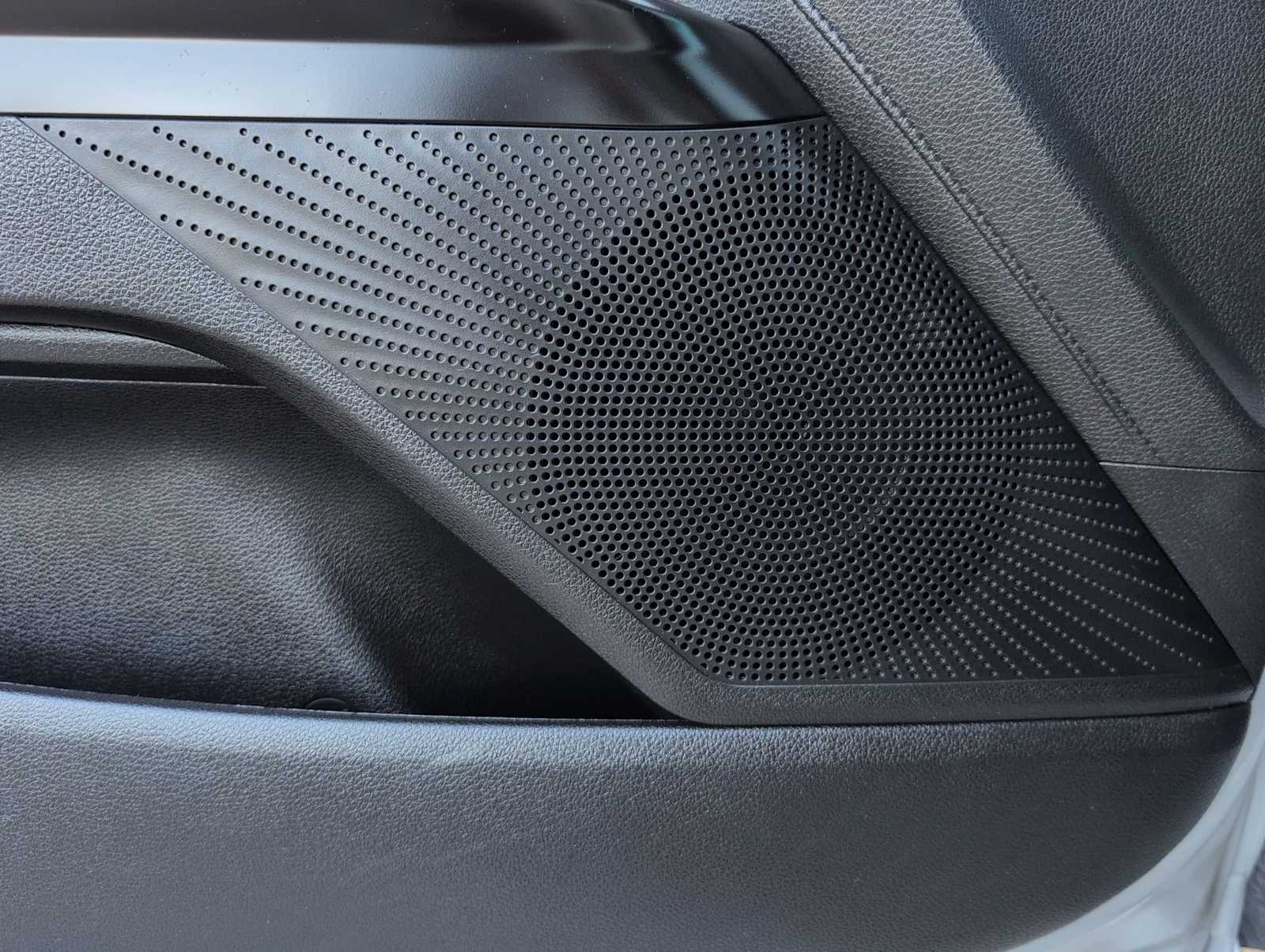 Thumbnail: 2024 Kia K5 - 25