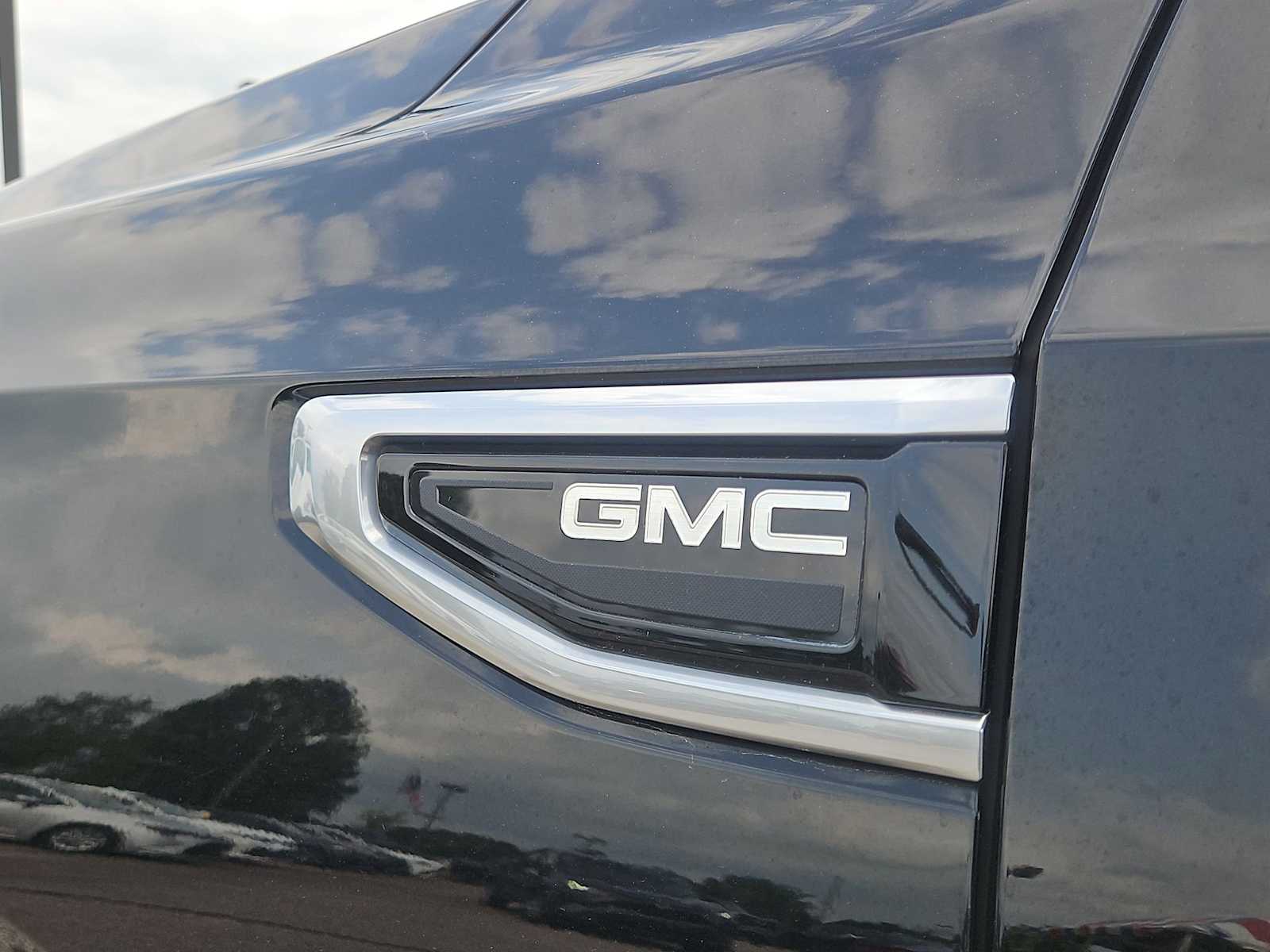Thumbnail: 2022 GMC Yukon - 12