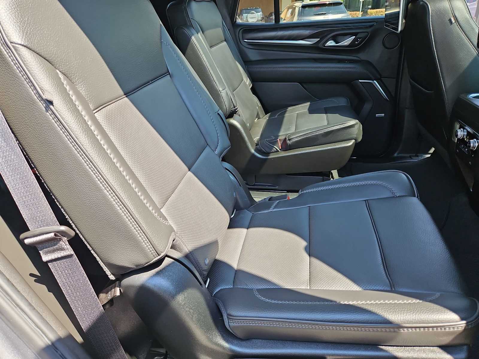 Thumbnail: 2021 GMC Yukon - 22