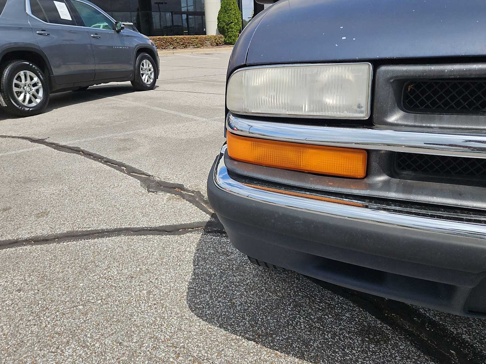 Thumbnail: 2000 Chevrolet Blazer - 19