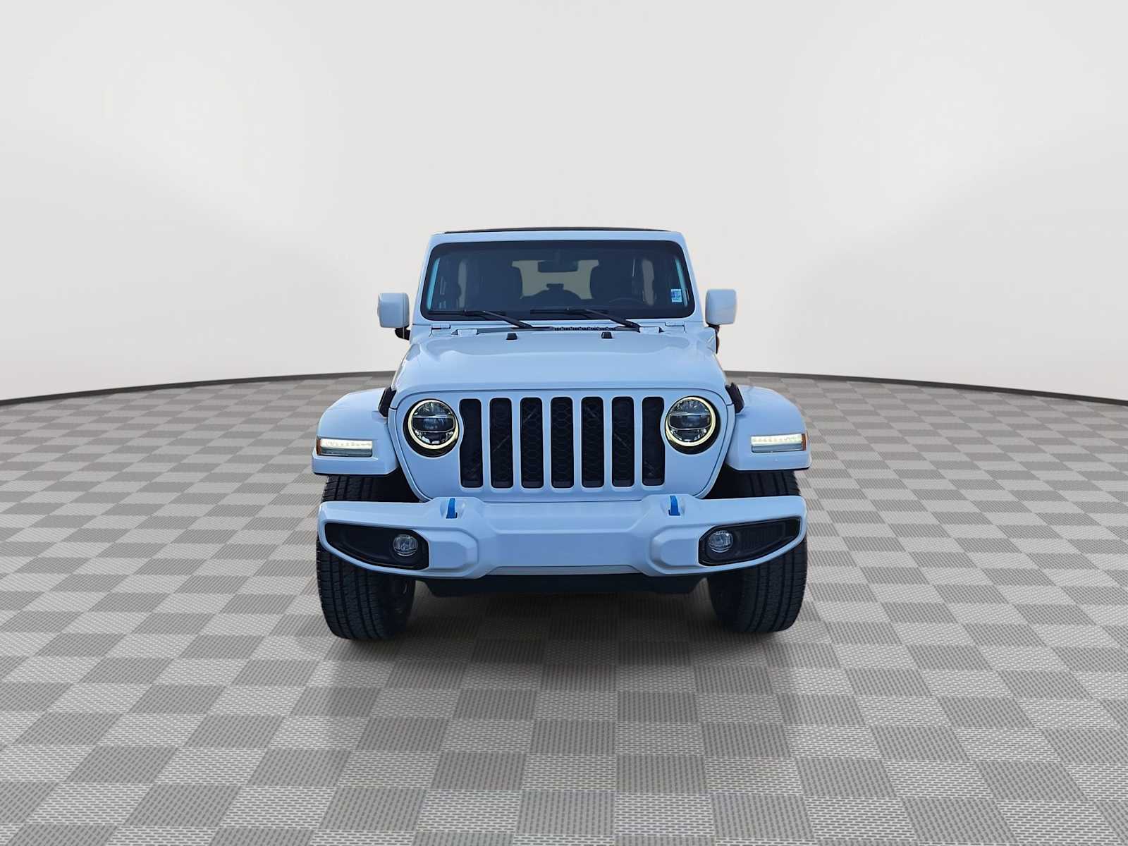 Thumbnail: 2021 Jeep Wrangler - 3