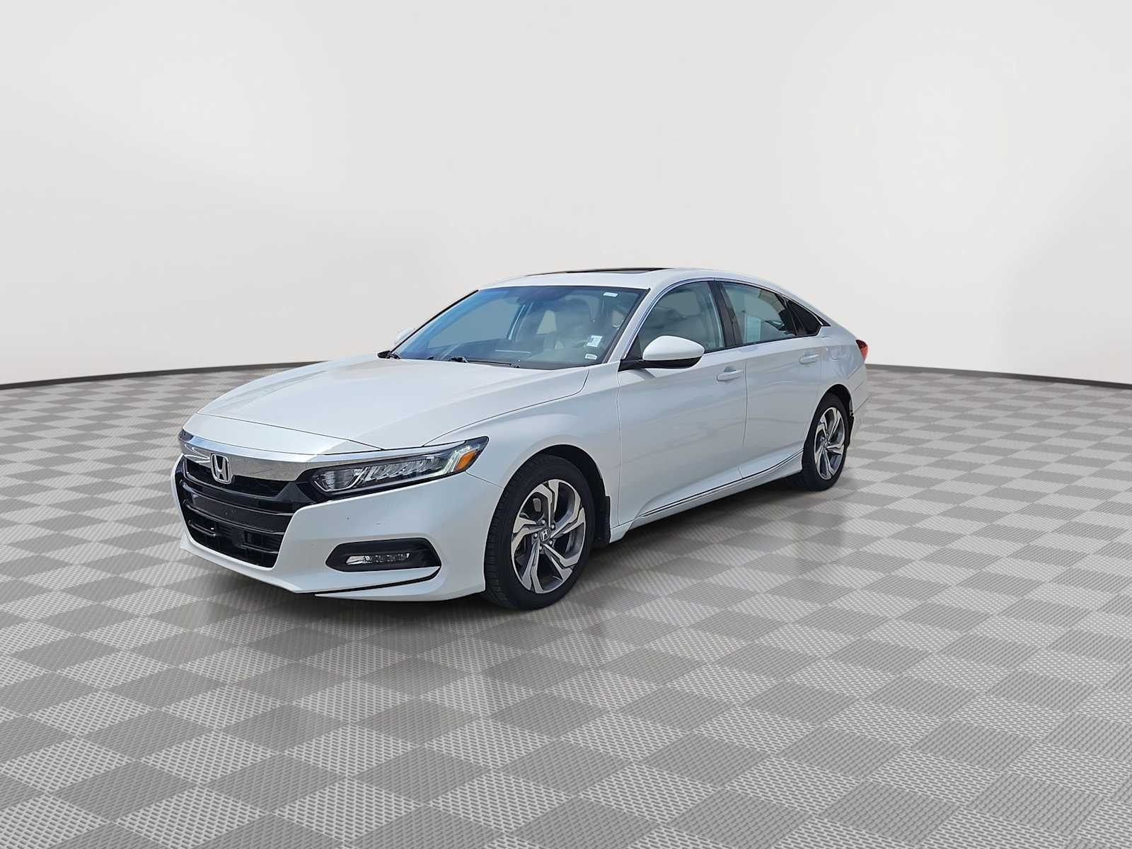 Thumbnail: 2020 Honda Accord - 4
