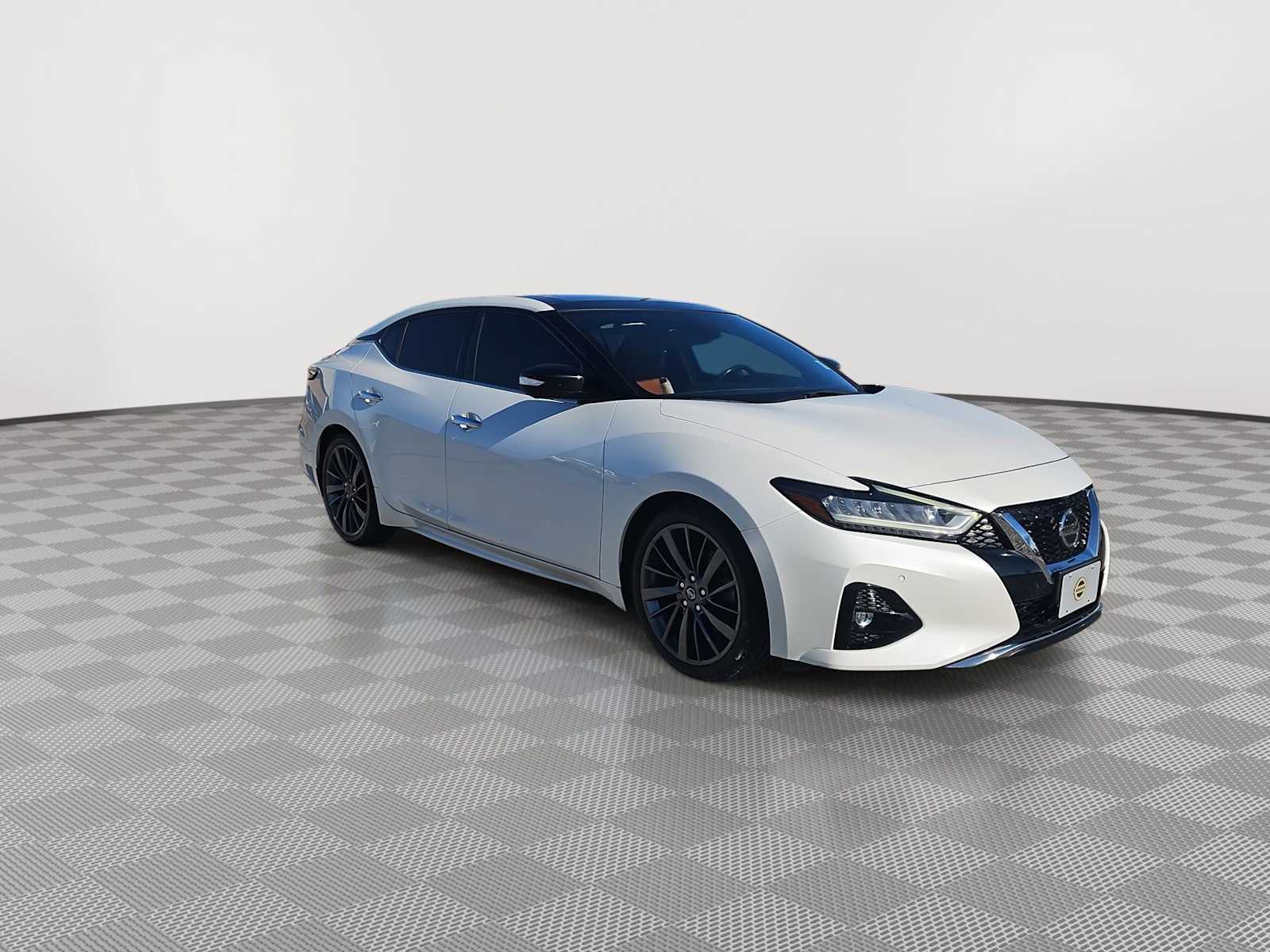 Thumbnail: 2019 Nissan Maxima - 2
