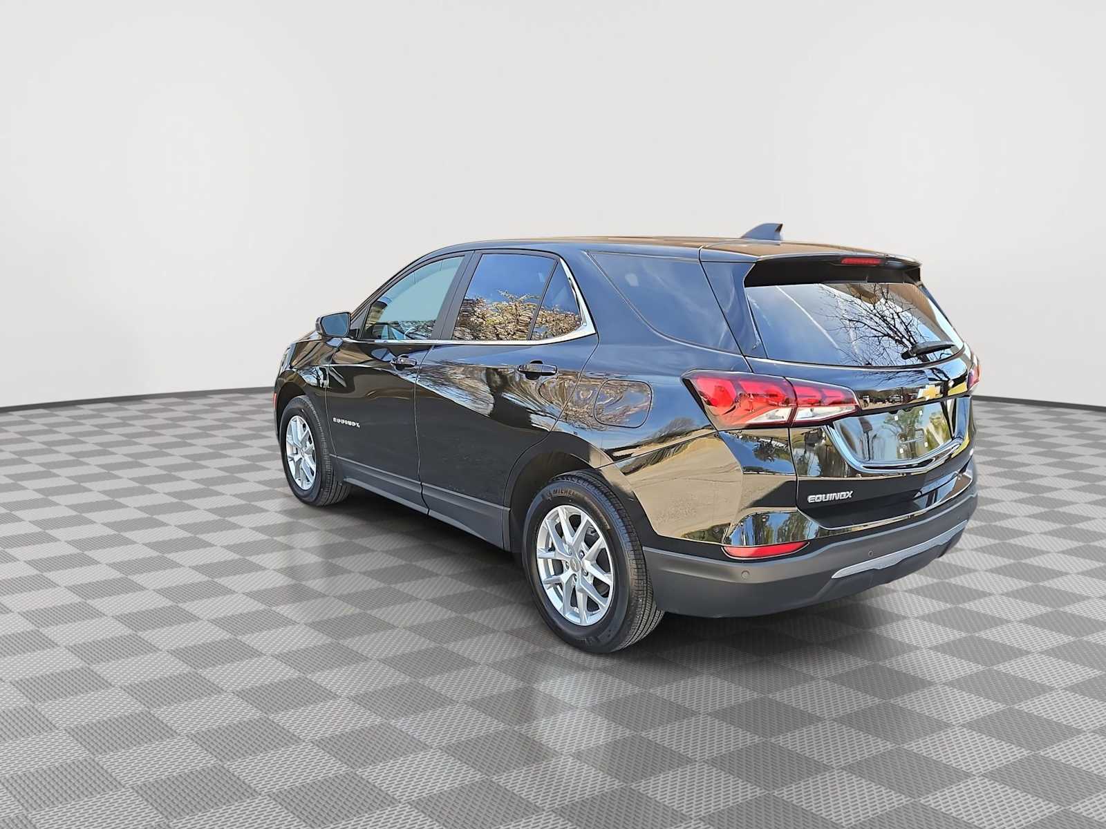 Thumbnail: 2024 Chevrolet Equinox - 6