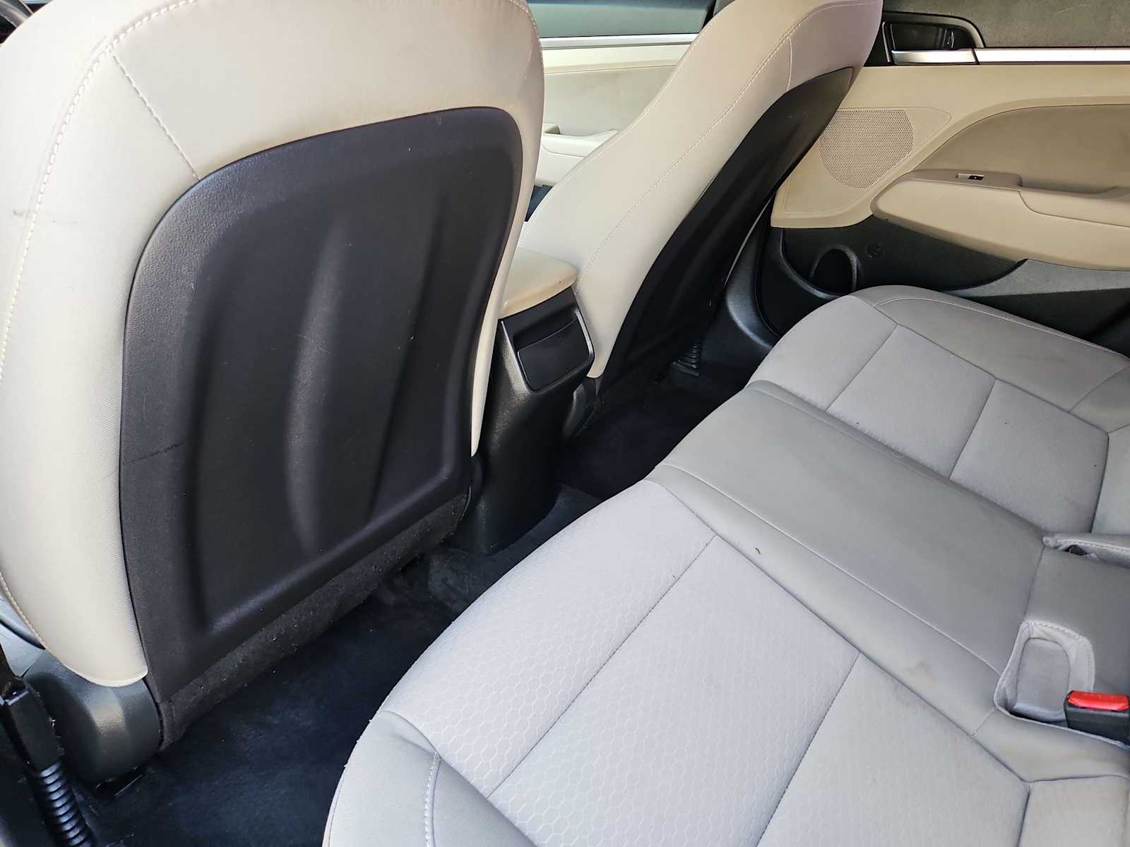 Thumbnail: 2019 Hyundai Elantra - 18