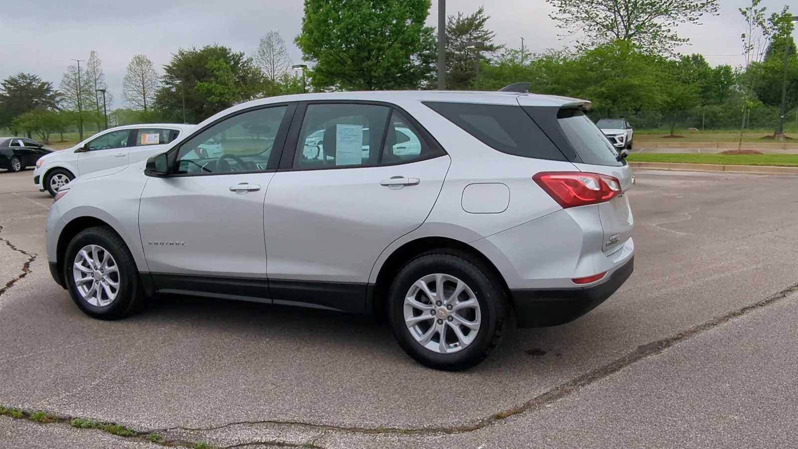 Thumbnail: 2020 Chevrolet Equinox - 6