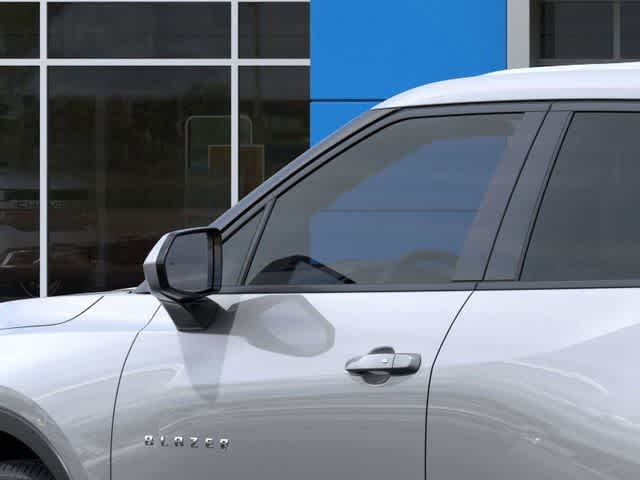 Thumbnail: 2026 Chevrolet Blazer - 12