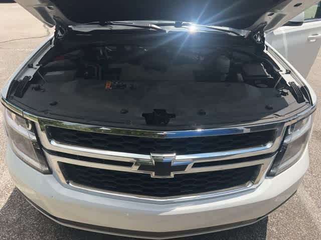 Thumbnail: 2018 Chevrolet Suburban - 8