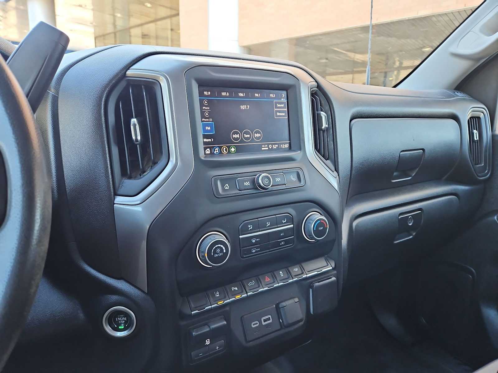 Thumbnail: 2024 Chevrolet Silverado 2500 - 26