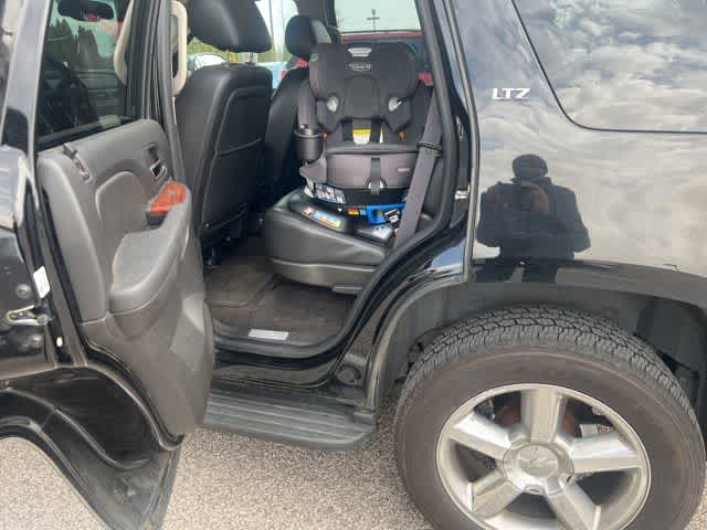 Thumbnail: 2013 Chevrolet Tahoe - 6