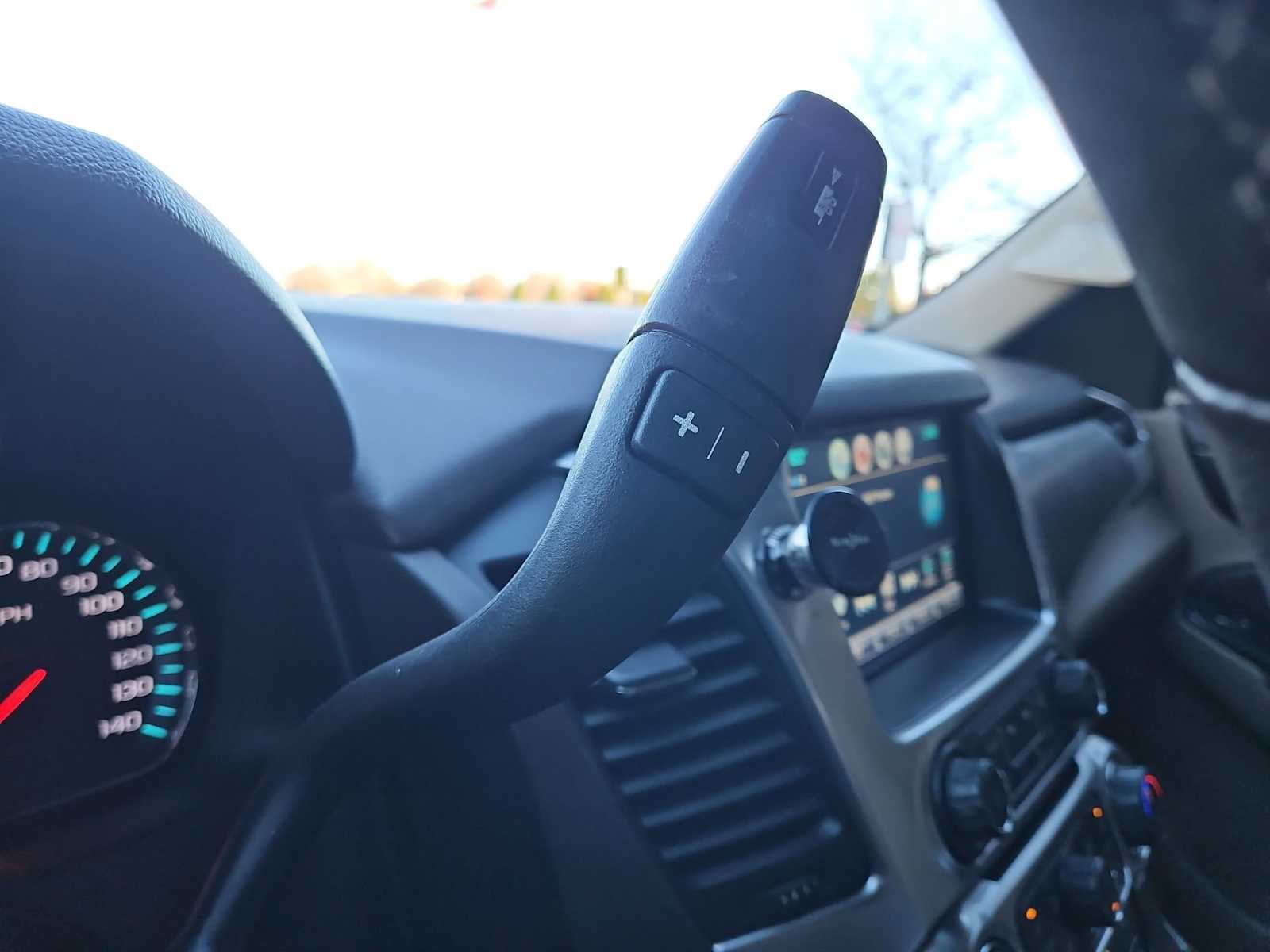 Thumbnail: 2020 Chevrolet Suburban - 31