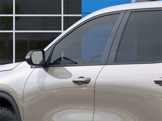 Thumbnail: 2026 Chevrolet Traverse - 12