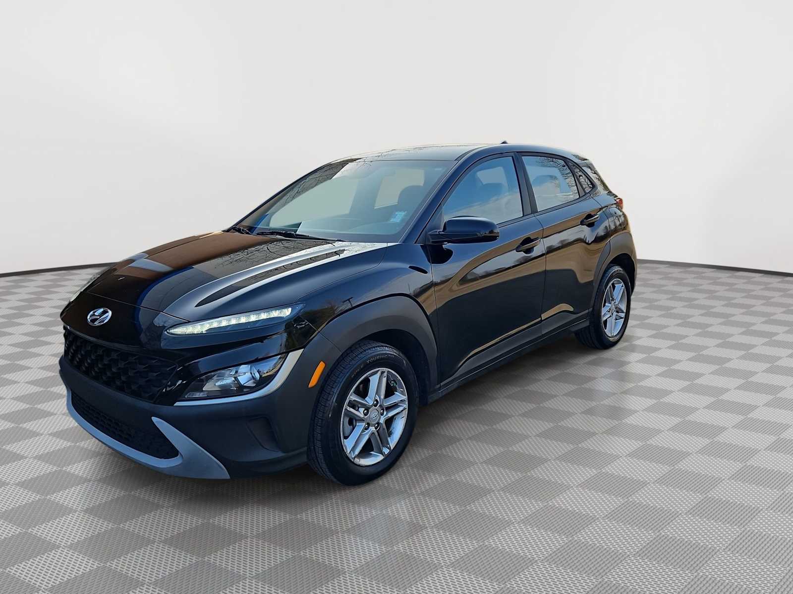 Thumbnail: 2022 Hyundai Kona - 4