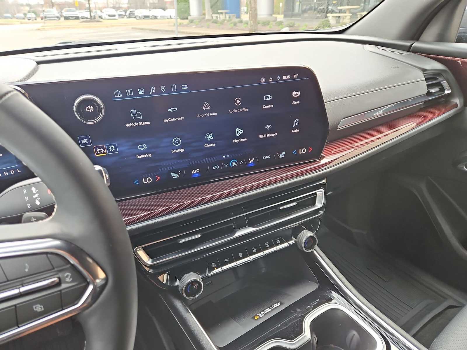 Thumbnail: 2025 Chevrolet Traverse - 27