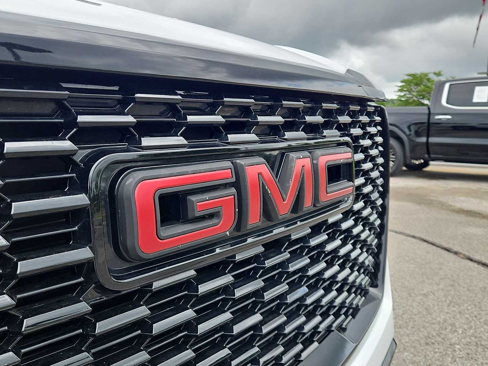 Thumbnail: 2023 GMC Yukon XL - 12