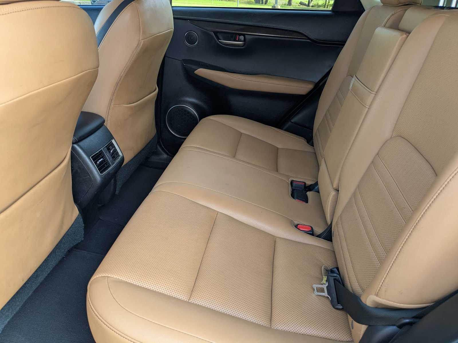 2017 Lexus NX  16