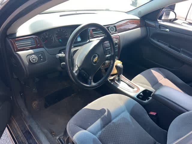 Thumbnail: 2010 Chevrolet Impala - 3