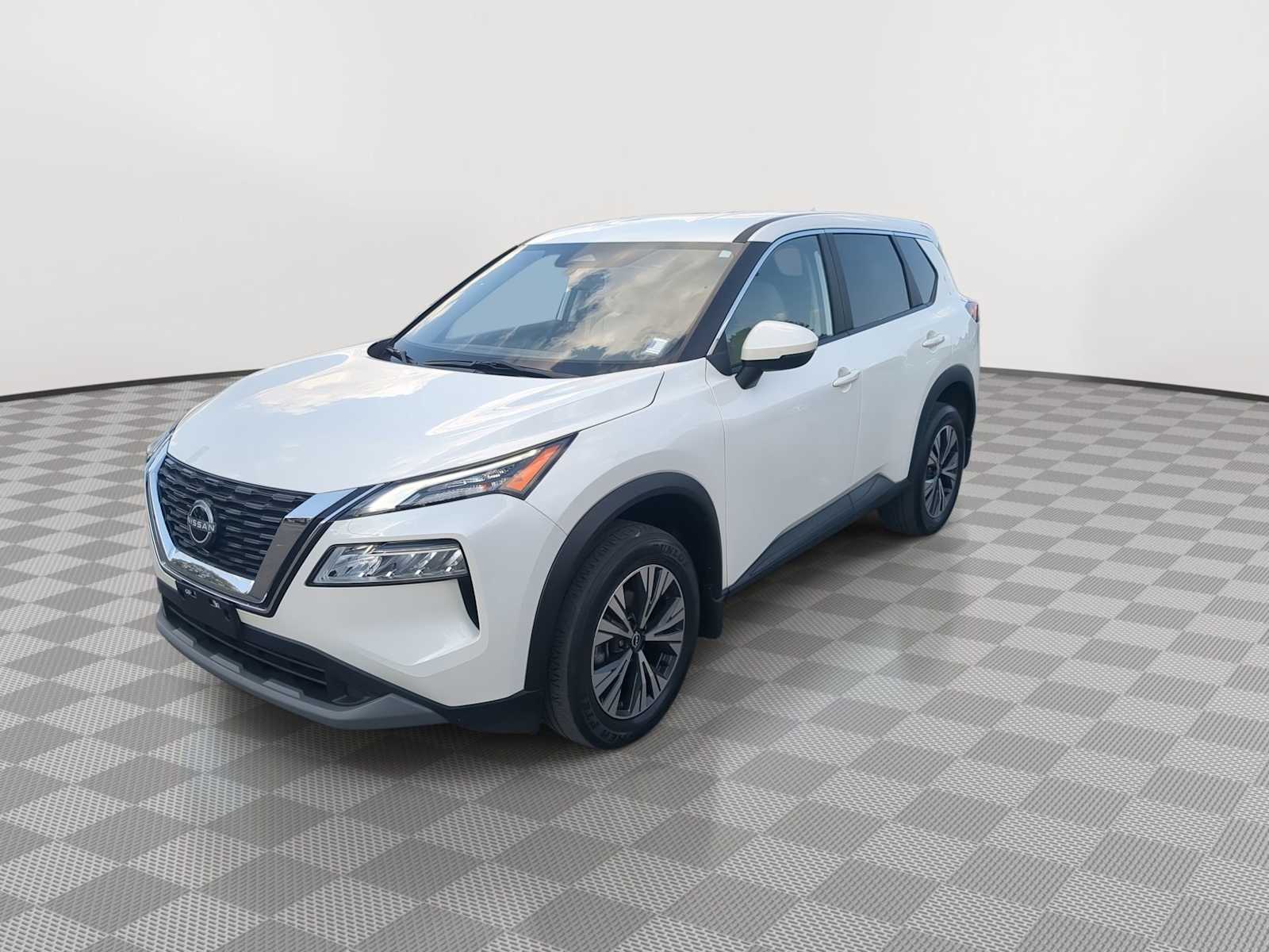 Thumbnail: 2023 Nissan Rogue - 4