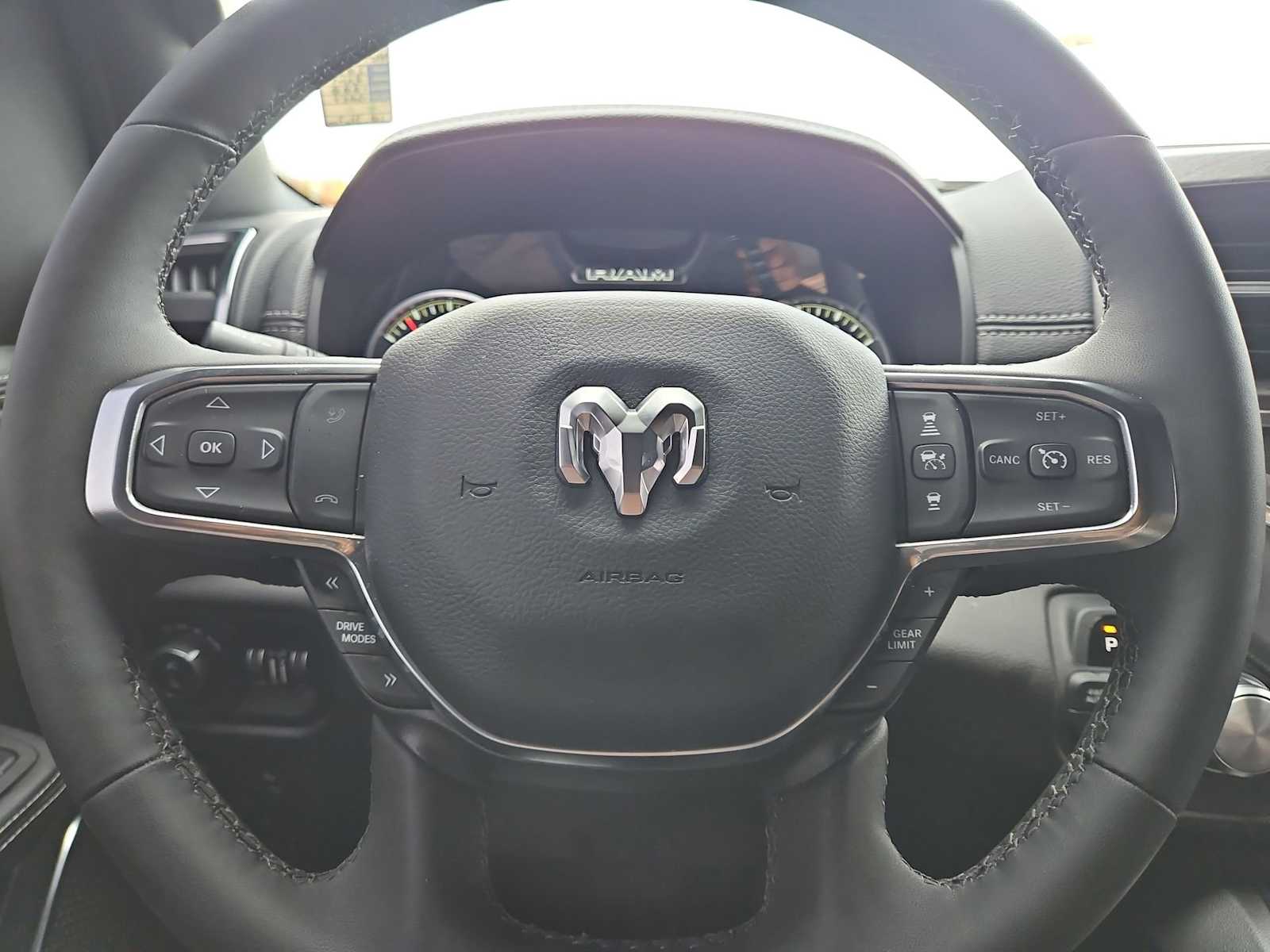 Thumbnail: 2025 RAM 1500 - 23