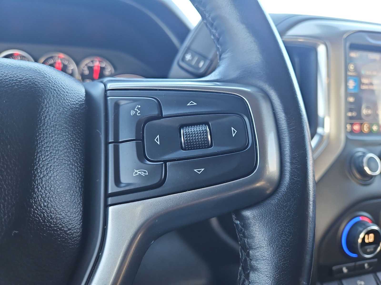 Thumbnail: 2022 Chevrolet Silverado 1500 - 25