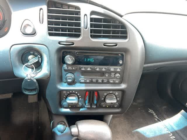 Thumbnail: 2004 Chevrolet Monte Carlo - 16