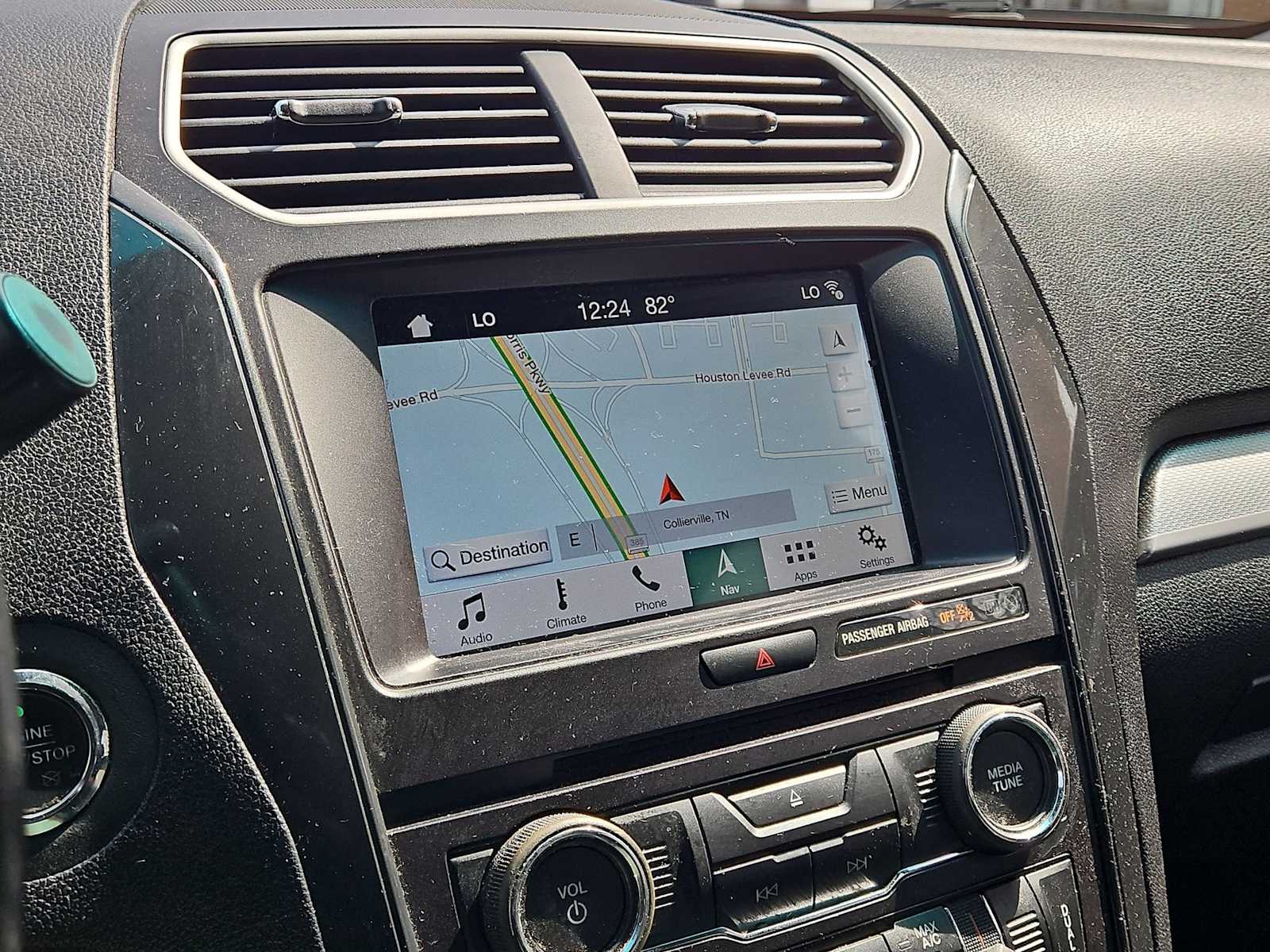 Thumbnail: 2017 Ford Explorer - 28