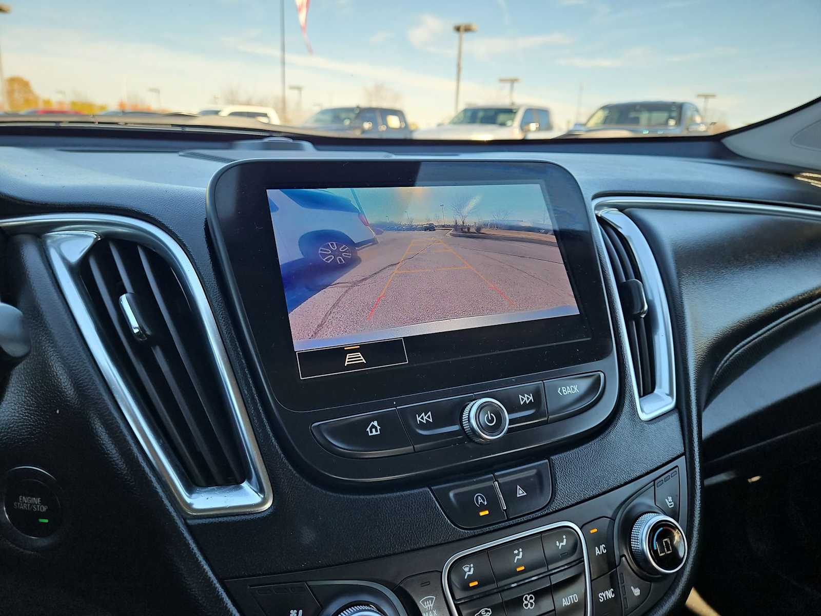 Thumbnail: 2024 Chevrolet Malibu - 29