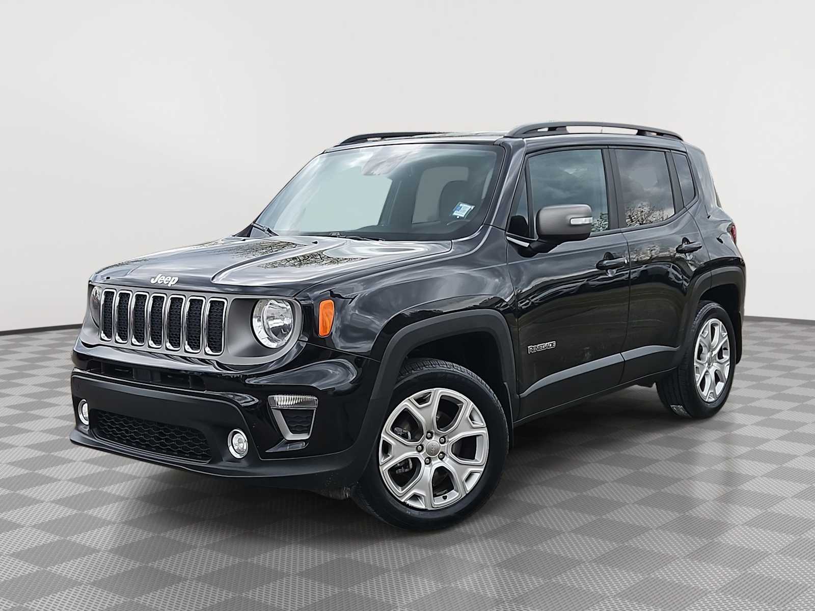 Thumbnail: 2019 Jeep Renegade - 1