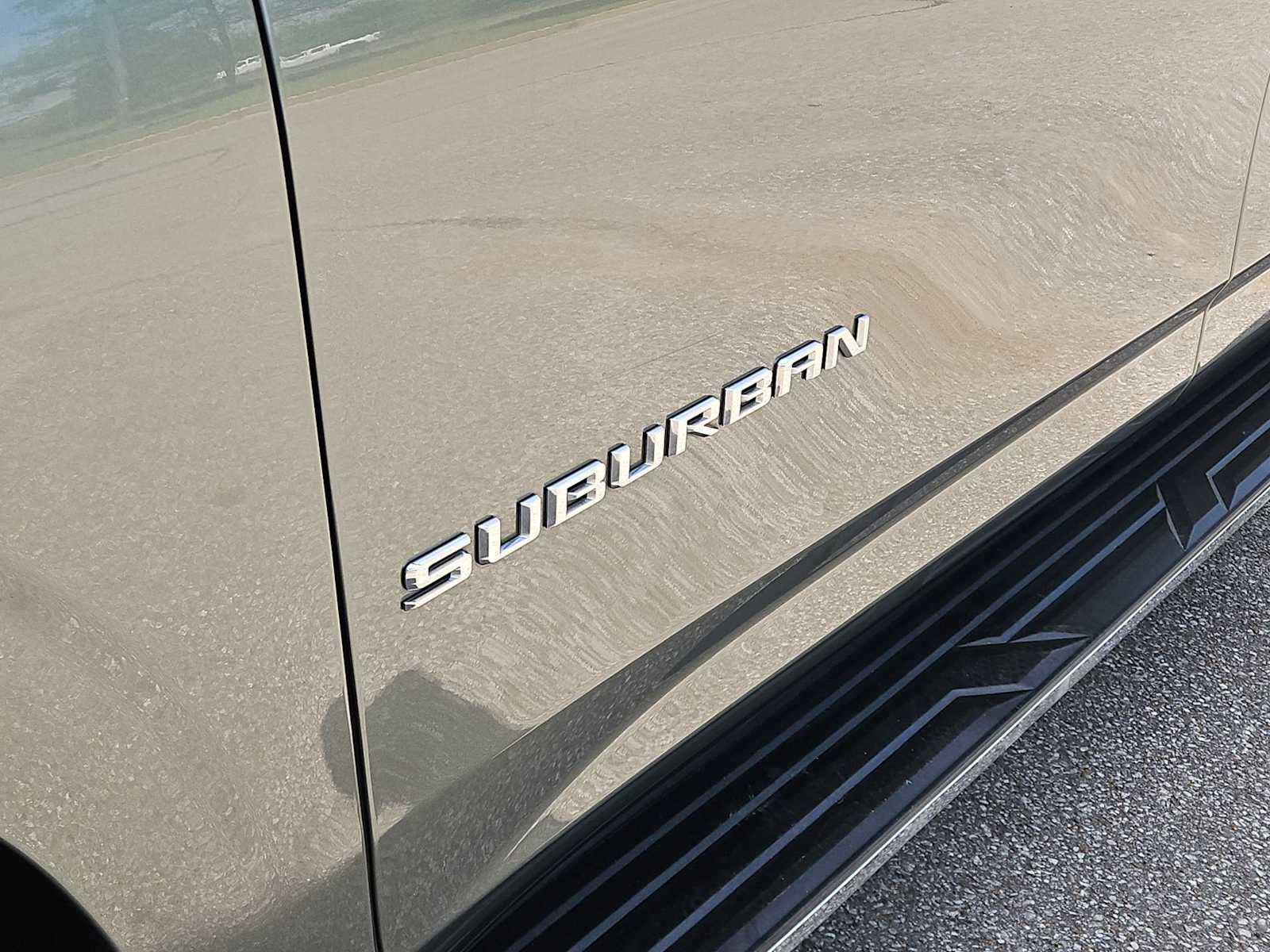 Thumbnail: 2023 Chevrolet Suburban - 13