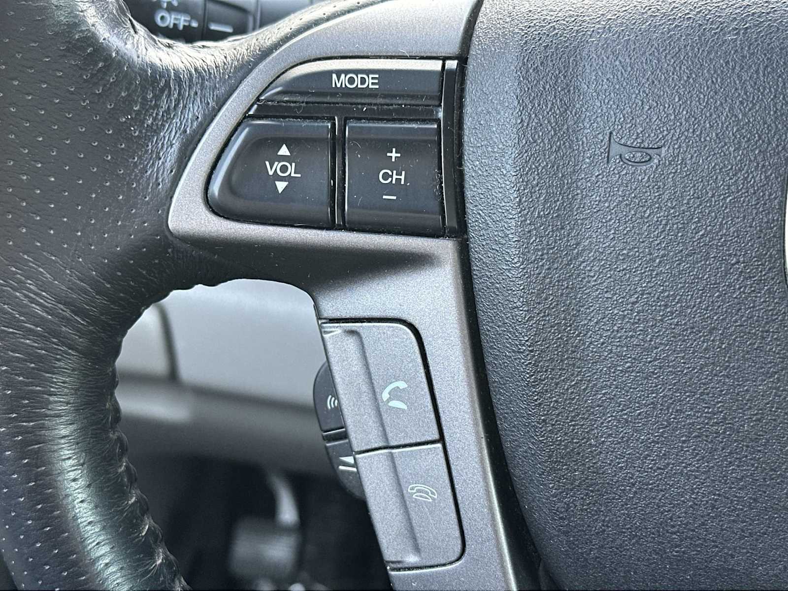Thumbnail: 2013 Honda Pilot - 26